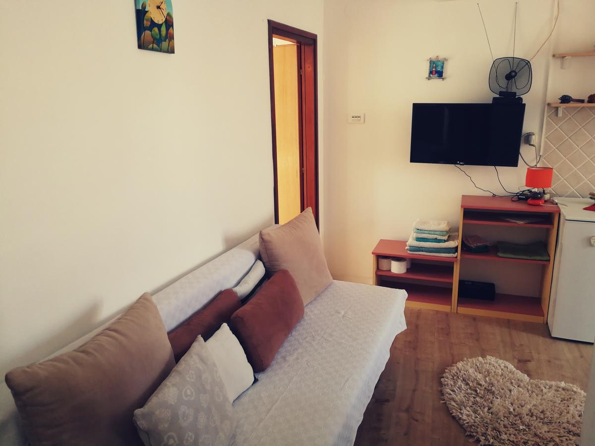 Apartments Ani Vela Luka Exteriör bild