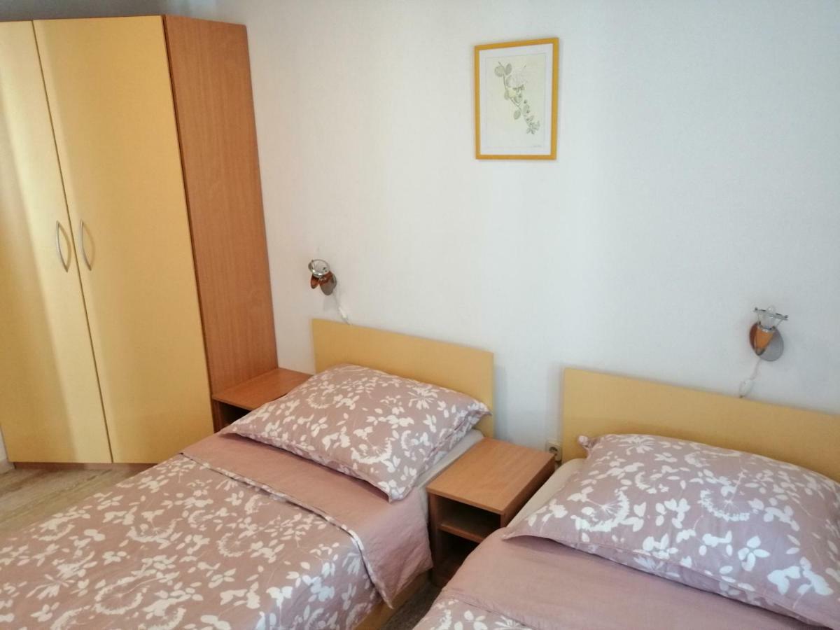 Apartments Ani Vela Luka Exteriör bild
