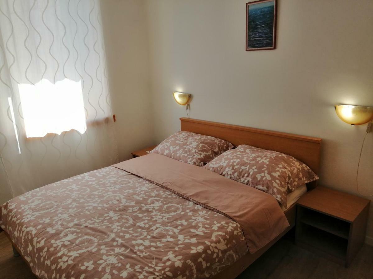 Apartments Ani Vela Luka Exteriör bild
